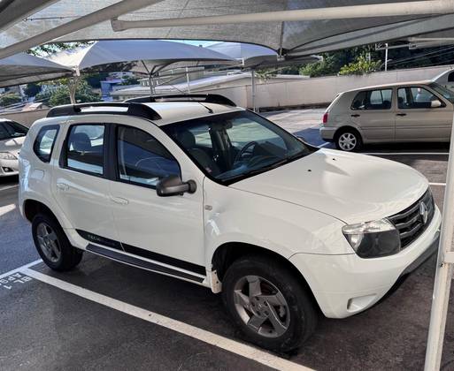 RENAULT DUSTER 2.0 DYNAMIQUE 4X2 16V FLEX 4P AUTOMÁTICO